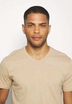 Prix Affortable Pier One 3 PACK – T-shirt Basique T-shirts Col En V Homme -Fashion Zone Soldes bbffca6578f845cdab35cb6a6e69d608