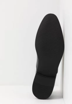 Pier One Plus Bas Prix De Vente Derbies & Richelieus Chaussures De Ville Rond Homme -Fashion Zone Soldes bebfdae1c7934e1ab2ffefceea3e43a8