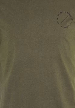 Pier One T-shirt Imprimé Prix Affortable T-shirts Col Rond Homme -Fashion Zone Soldes c127536571384d00ad6cf672fae047c3