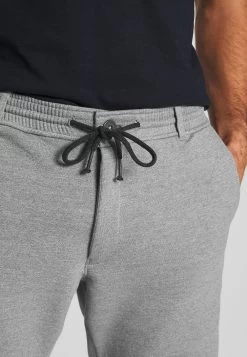 Pier One Short Prix Compétitif Shorts Normale Homme 14 Pier One Short Prix Compétitif Shorts Normale Homme -Fashion Zone Soldes c483dd02a9774e9086f271b2d149790e