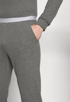 Prix Gelé Pier One LOUNGE HENLEY TROUSERS – Bas De Pyjama Pyjamas Normale Homme -Fashion Zone Soldes c8816ea98241478a937b2a028204ec76