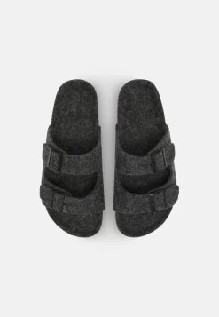 Pier One En Remise UNISEX – Mules Sandales Et Tongs Ouvert -Fashion Zone Soldes cb68aecce2494aa8a50a7f3410b86bfe