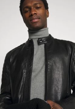 Pier One Prix Réduit 2 PACK – Pullover Pulls & Gilets Col Roulé Homme 19 Pier One Prix Réduit 2 PACK – Pullover Pulls & Gilets Col Roulé Homme -Fashion Zone Soldes cb94862188374c17a1924e8c374f3d1b