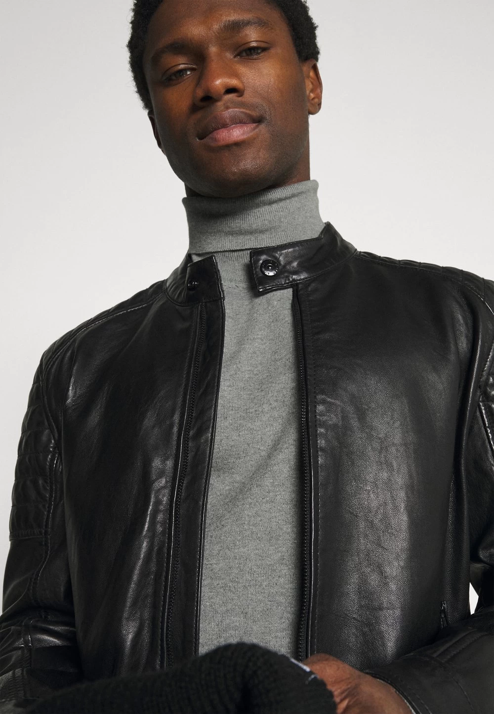 Pier One Prix Réduit 2 PACK – Pullover Pulls & Gilets Col Roulé Homme 6 Pier One Prix Réduit 2 PACK – Pullover Pulls & Gilets Col Roulé Homme – Image 4