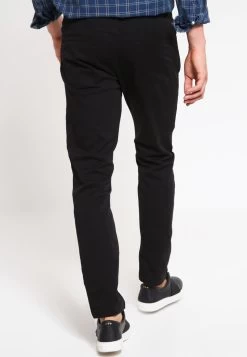 Pier One Pantalon Classique Prix Avantageux Pantalons Normale Homme -Fashion Zone Soldes cc65104e637641afab46fd648f34e53c