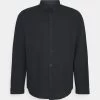 Pier One Réduction Chemise Chemises Col Kent Homme -Fashion Zone Soldes ceaec029a82b4926ac3d4b9f2a90fc32
