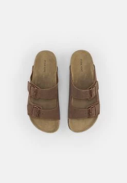 Vendre Pier One Mules Sandales Ouvert Unisex 11 Vendre Pier One Mules Sandales Ouvert Unisex -Fashion Zone Soldes cf51ec7e58fc4cfeb3c67c246811affc