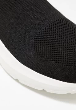 Pier One Baskets Montantes Discount En Ligne Baskets & Sneakers Rond Homme 11 Pier One Baskets Montantes Discount En Ligne Baskets & Sneakers Rond Homme -Fashion Zone Soldes d18d5edc12fa47c28b7c102123a50ad4