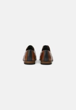 Pier One Derbies Qualité Fiable Derbies Et Richelieus Rond Homme -Fashion Zone Soldes d6c4cc6982104febb3d1732dc459d0aa