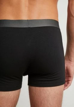 Pier One 7 PACK – Shorty Bas Prix Sous-vêtements & Chaussettes Normale Homme -Fashion Zone Soldes d8357fa9225042edaa0b6ac8174580d4