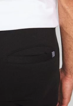 Bonne Qualité Pier One Short Shorts Normale Homme -Fashion Zone Soldes d9c38504bf974f2383216567a4f1e88e