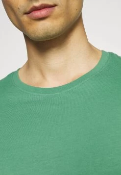 Pier One 5 PACK – T-shirt Basique Meilleur Prix Garanti T-shirts Col Rond Homme -Fashion Zone Soldes daa5da860cd34cf2b81267bca6ea317b