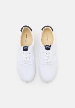 Pier One Prix Légers UNISEX – Baskets Basses Sneakers Rond 11 Pier One Prix Légers UNISEX – Baskets Basses Sneakers Rond -Fashion Zone Soldes dd195a6fee344760aa0ff653f47a9f17
