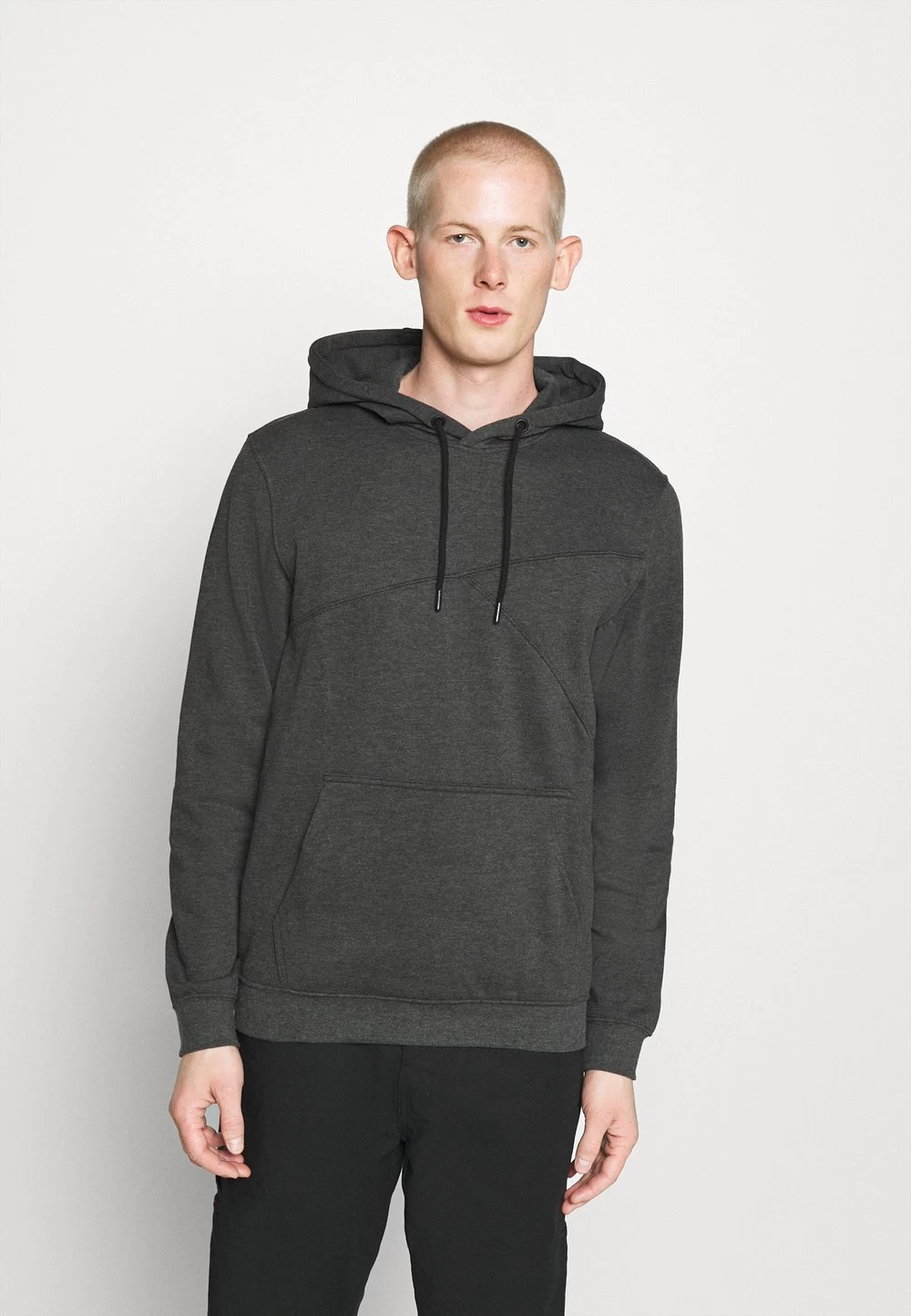 Pier One Sweat à Capuche Marchandise De Première Qualité Pulls Et Gilets Homme 3 Pier One Sweat à Capuche Marchandise De Première Qualité Pulls Et Gilets Homme