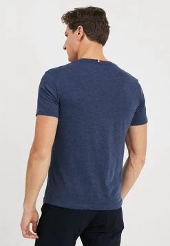 Pier One T-shirt Basique Prix Abordable T-shirts & Polos Col Rond Homme -Fashion Zone Soldes dd651f97754741faafc702872c502666