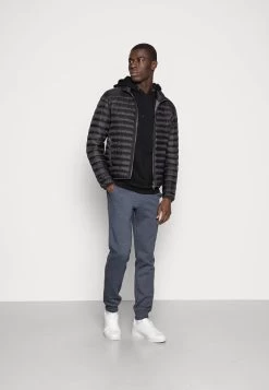 Pier One Promos Sweat à Capuche Sweats & Hoodies Homme -Fashion Zone Soldes e290b6cacc70486aa1c61cf586508e18