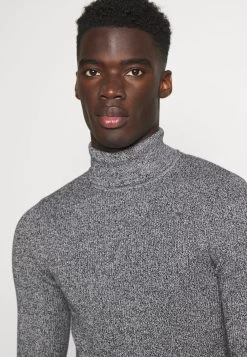 Pier One Remise En Ligne MUSCLE FIT TURTLE – Pullover Pulls & Gilets Col Roulé Homme -Fashion Zone Soldes e3c882d2274c45af8a9f7df902604a5f