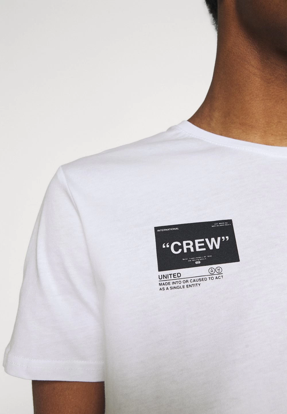 Prix Discount Pier One T-shirt Imprimé T-shirts Col Rond Homme 9 Prix Discount Pier One T-shirt Imprimé T-shirts Col Rond Homme – Image 7