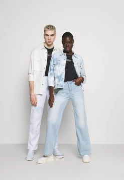 Pier One PRIDE – Débardeur Prix Sympa T-shirts Col Rond Homme 9 Pier One PRIDE – Débardeur Prix Sympa T-shirts Col Rond Homme -Fashion Zone Soldes e59c69fca7184b6db7add553a786de0b