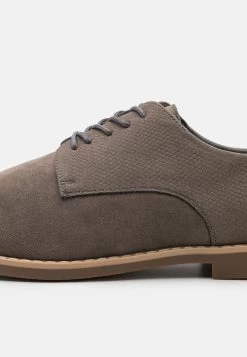 Prix Accessible Pier One Derbies Chaussures De Ville Rond Homme -Fashion Zone Soldes e7cc4dd12d694b1486a1af832c9d098a