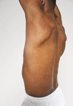 Pier One PEACHY SOFT BEACH SHORTS – Short De Bain Prix Équitable Maillots De Bain Normale Homme -Fashion Zone Soldes ecda279816344fd3bc8b02f61b7bcee9