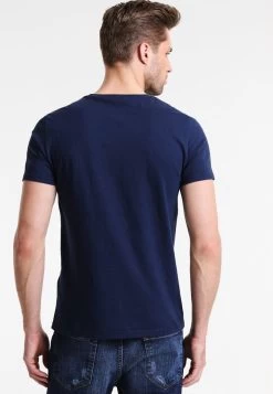 Qualité Absolue Pier One T-shirt Imprimé T-shirts & Polos Col Rond Homme 12 Qualité Absolue Pier One T-shirt Imprimé T-shirts & Polos Col Rond Homme -Fashion Zone Soldes ef801e5034b9467b90ef00327857fd33