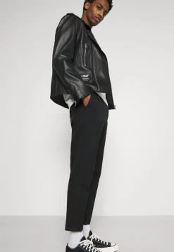 Prix Discount Pier One T-shirt Imprimé T-shirts Col Rond Homme 18 Prix Discount Pier One T-shirt Imprimé T-shirts Col Rond Homme -Fashion Zone Soldes efba0e7e0ccd4032b9f07b9dd4b50c3f