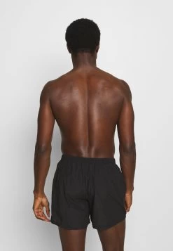 Réduction Pier One 5 PACK – Caleçon Sous-vêtements & Chaussettes Normale Homme 18 Réduction Pier One 5 PACK – Caleçon Sous-vêtements & Chaussettes Normale Homme -Fashion Zone Soldes f39cfee7bdc449d7afcc6596c55c3b2c