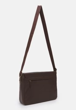 Pier One Assurance De L’Authenticité Sac Bandoulière Sacs Compartiment Pour Pc Portable Homme -Fashion Zone Soldes f5ce50be7ca44cf9860ccb6cd05d09fa