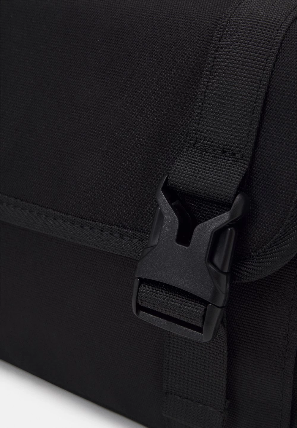 Prix Sacrifiés Pier One UNISEX – Sac Bandoulière Sacs Fermeture à Clip 6 Prix Sacrifiés Pier One UNISEX – Sac Bandoulière Sacs Fermeture à Clip – Image 4