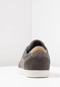 Prix Sympa Pier One Baskets Basses Sneakers Rond Homme -Fashion Zone Soldes fb9662dc79d64aeda4c7ba8366cb5fe6