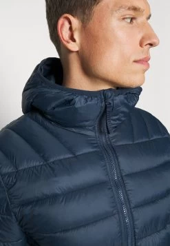 Pier One Veste Légère Prix Imbattable Vestes Capuche Homme -Fashion Zone Soldes fba99a4c232e40b9b09f0b3d6c82a131