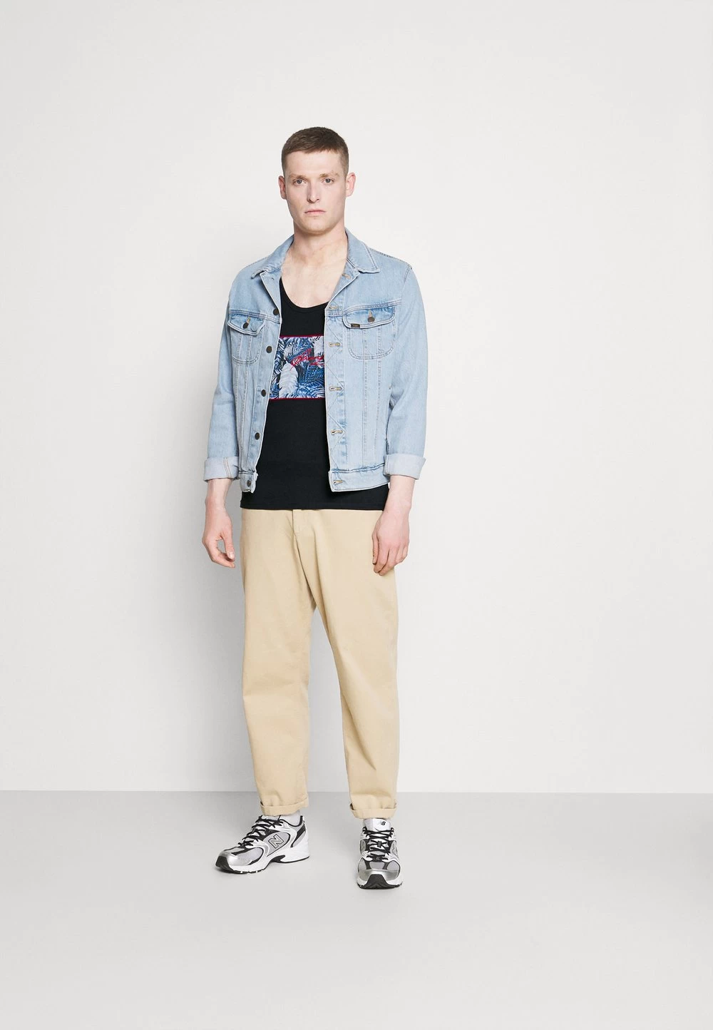 En Remise Pier One Débardeur T-shirts Col Rond Homme 4 En Remise Pier One Débardeur T-shirts Col Rond Homme – Image 2