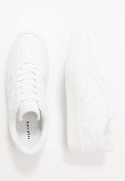 Prix Cassé Pier One Baskets Basses Baskets & Sneakers Rond Homme -Fashion Zone Soldes fe2c062c41d648f984074154785fdb9a