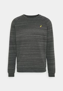 Promos Pier One Sweatshirt Pulls Et Gilets Col Rond Homme -Fashion Zone Soldes ff66f1575e6a4df1a15f5261cf5c888f